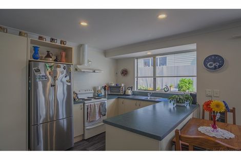 Photo of property in 2/92 Arthur Street, Seaview, Timaru, 7910