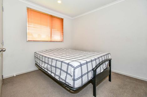Photo of property in 181 Keri Vista Rise, Papakura, 2110