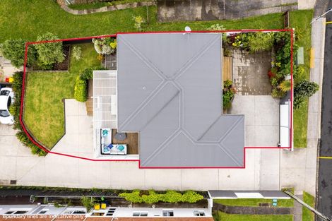 Photo of property in 38 Exmouth Road, Northcote, Auckland, 0627