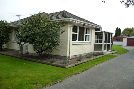 Photo of property in 209 Grimseys Road, Redwood, Christchurch, 8051