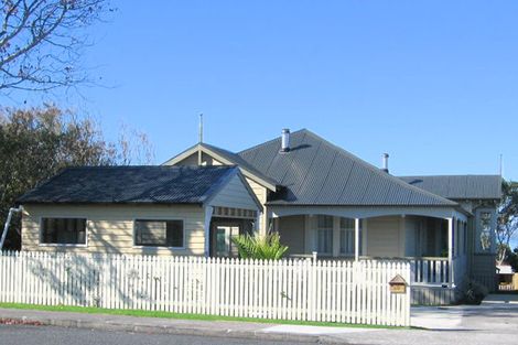 Photo of property in 60 Wiseley Road, Hobsonville, Auckland, 0618