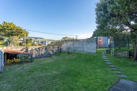 Photo of property in 50 Moana Street, Otaki Beach, Otaki, 5512