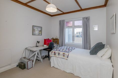 Photo of property in 83 Queenwood Road, Levin, 5510