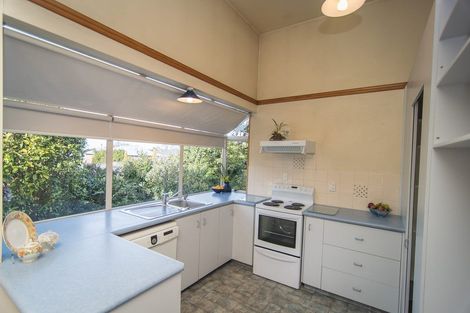 Photo of property in 16 Buchanan Street, Parkside, Timaru, 7910