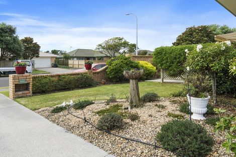 Photo of property in 111 Blake Boulevard, Papamoa Beach, Papamoa, 3118