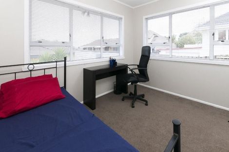 Photo of property in 1/28 Bleakhouse Road, Howick, Auckland, 2014