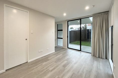 Photo of property in 7c Range View Road, Mount Albert, Auckland, 1025