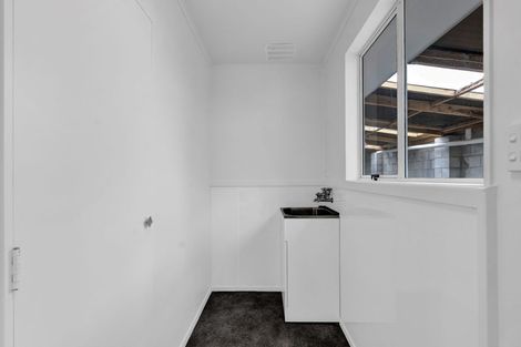 Photo of property in 50 Sole Avenue, Bell Block, New Plymouth, 4312