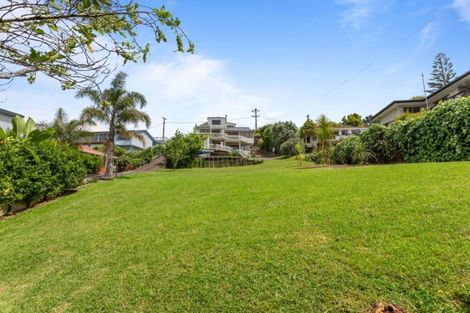 Photo of property in 28a Wade River Road, Stanmore Bay, Whangaparaoa, 0932