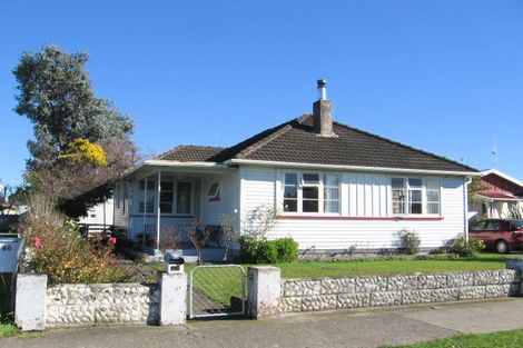 Photo of property in 44 Vogel Street, Roslyn, Palmerston North, 4414