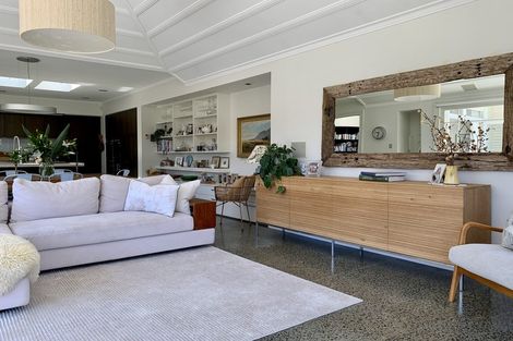 Photo of property in 25 Tainui Road, Devonport, Auckland, 0624