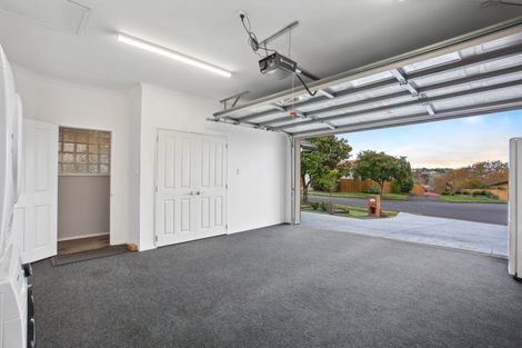 Photo of property in 5 Hoya Court, Henderson, Auckland, 0610