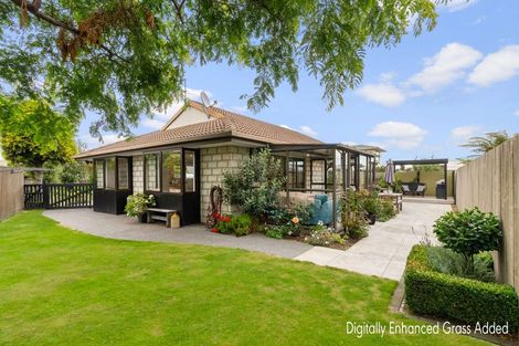 Photo of property in 19a Clipper Place, Redwood, Christchurch, 8051