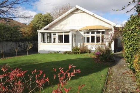 Photo of property in 100 Leinster Road, Merivale, Christchurch, 8014