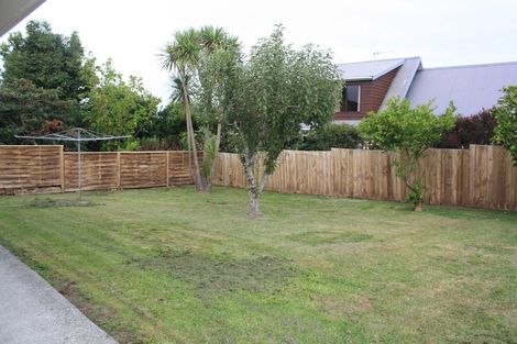Photo of property in 2/2 Thurston Place, Bucklands Beach, Auckland, 2012