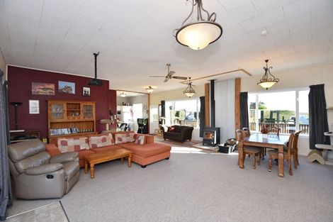 Photo of property in 111 Avon Road, Clifton, Invercargill, 9812