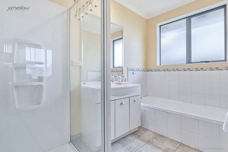 Photo of property in 472 Chapel Road, East Tamaki, Auckland, 2016