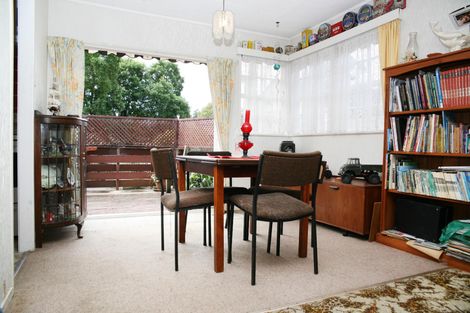 Photo of property in 43 Redcrest Avenue, Red Hill, Papakura, 2110