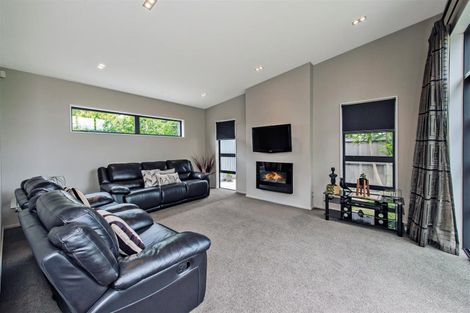 Photo of property in 4 Nightingale Place, Papanui, Christchurch, 8053