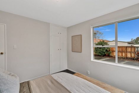 Photo of property in 76a Englefield Road, Northwood, Christchurch, 8051