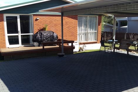 Photo of property in 63 Richmond Avenue, Richmond Heights, Taupo, 3330