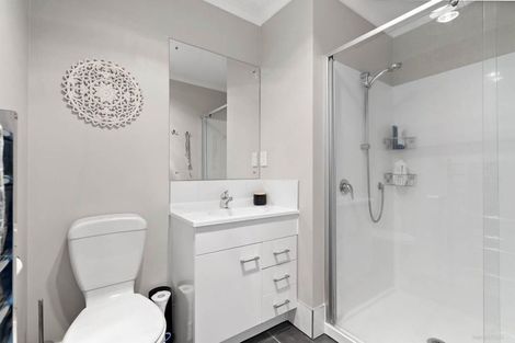 Photo of property in 6 Derg Place, East Tamaki, Auckland, 2013