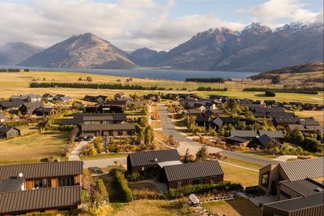 Photo of property in 35 Jacks Point Rise, Jacks Point, Queenstown, 9371