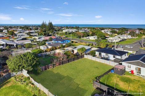 Photo of property in 2b Waitai Street, Castlecliff, Wanganui, 4501