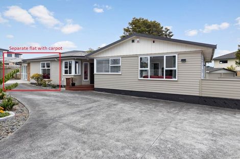 Photo of property in 81 Sturges Road, Henderson, Auckland, 0612