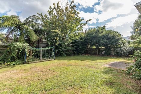 Photo of property in 475 Te Moana Road, Waikanae, 5036