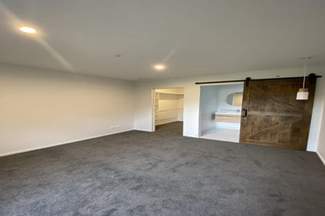 Photo of property in 105 Jack Hanley Drive, Jacks Point, Queenstown, 9371