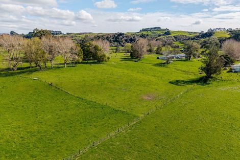 Photo of property in 180 Pukemiku Road, Mangamutu, Pahiatua, 4983