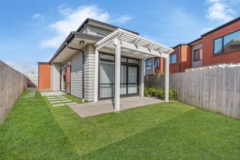 Photo of property in 1 Fermi Lane, Papakura, 2110