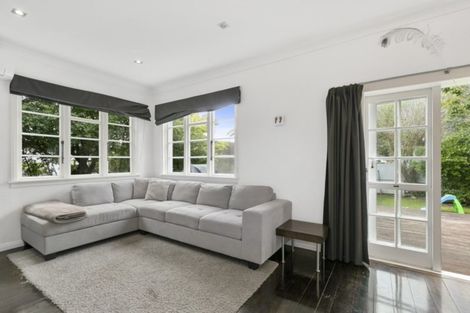 Photo of property in 11 Hinemoa Street, Waiwhetu, Lower Hutt, 5010