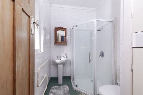 Photo of property in 1/8 Merani Street, Narrow Neck, Auckland, 0622