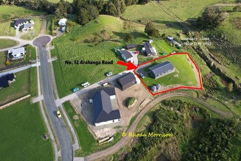 Photo of property in 12 Arahanga Road, Paparoa, 0571