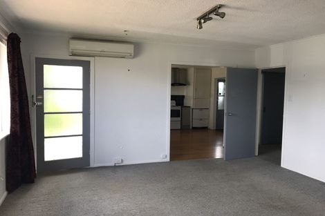 Photo of property in 4 Kahu Street, Utuhina, Rotorua, 3015