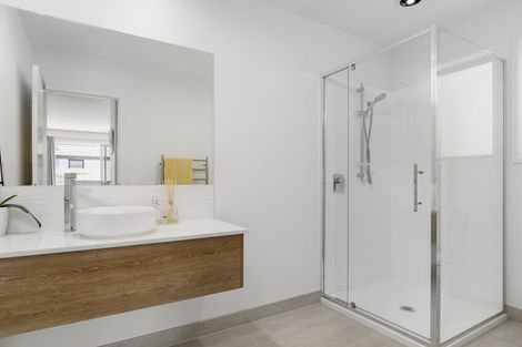 Photo of property in 5 Hanlow Place, Pyes Pa, Tauranga, 3112