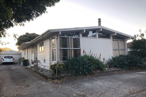 Photo of property in 423 Bucklands Beach Road, Bucklands Beach, Auckland, 2012