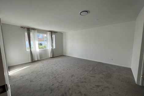 Photo of property in 3 Trinidad Road, Sunnynook, Auckland, 0620