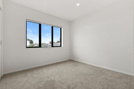 Photo of property in 13c Edinburgh Avenue, Rosehill, Papakura, 2113