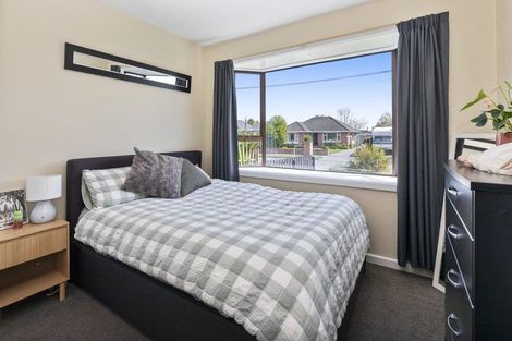 Photo of property in 14 Fatima Street, Redwood, Christchurch, 8051