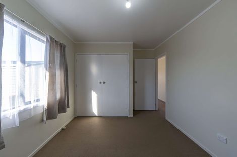 Photo of property in 12 Douglas Crescent, Fairfield, Hamilton, 3214