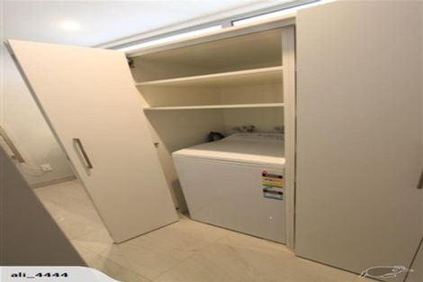 Photo of property in 17 Janice Place, Mount Pleasant, Christchurch, 8081