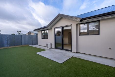 Photo of property in 86b Hinau Street, Castlecliff, Wanganui, 4501