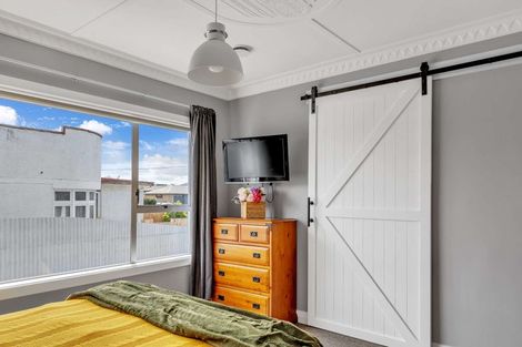 Photo of property in 52 Kitchener Street, Gore, 9710