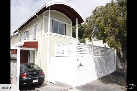 Photo of property in 219 Adelaide Road, Newtown, Wellington, 6021