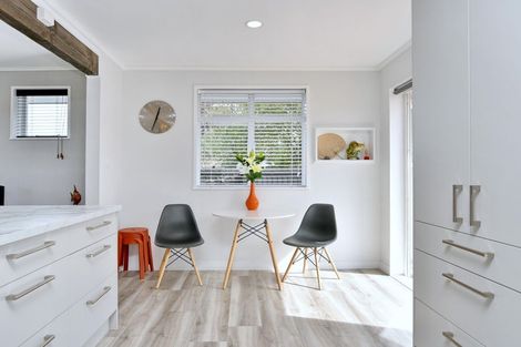 Photo of property in 7 Barclay Place, Burwood, Christchurch, 8061