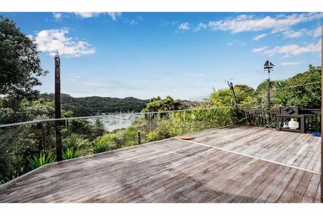 Photo of property in 87 Doves Bay Road, Kerikeri, 0294