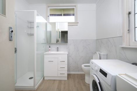 Photo of property in 60 Eastbourne Street, Caversham, Dunedin, 9012